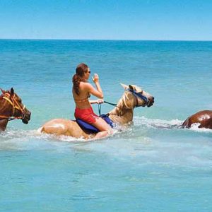 tours-braco-horseback-ride-beach